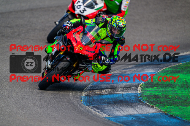 MaZZes_FotoMatrix_240520_6007705_6850 | INST