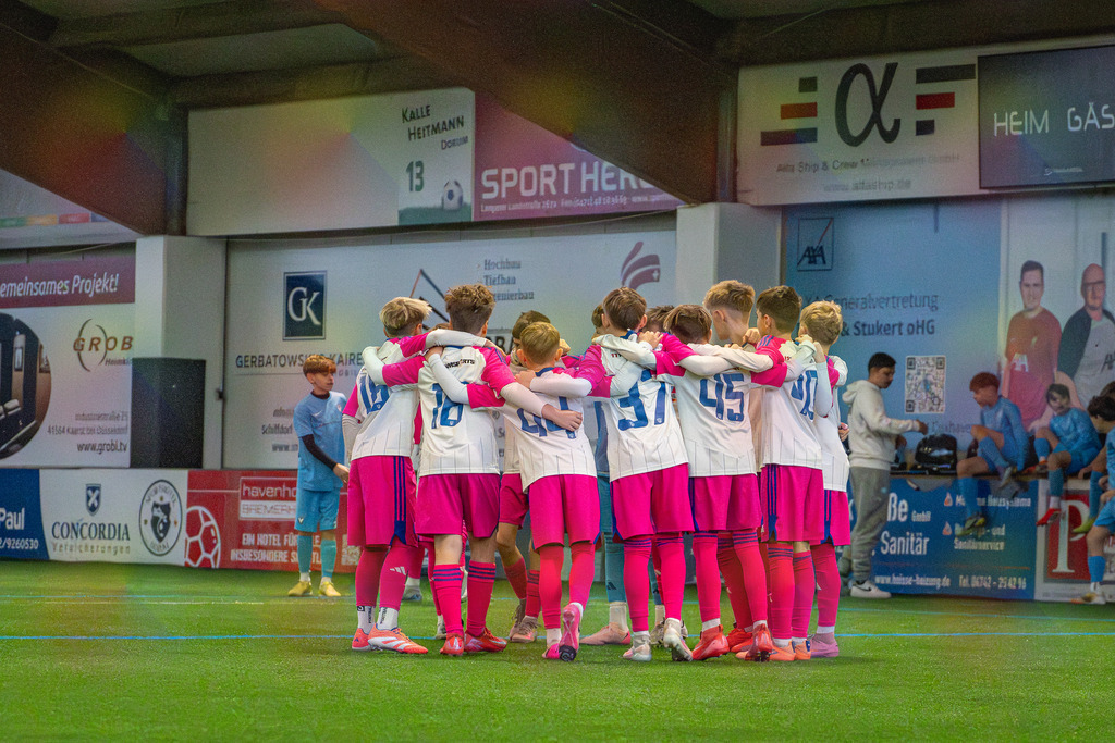 blr.pics-113 | Professionelle Fußball- und Sportfotografie. Spielbilder online ansehen und kaufen – Einzelbilder oder komplette Galerien in hoher Qualität. - Realisiert mit Pictrs.com