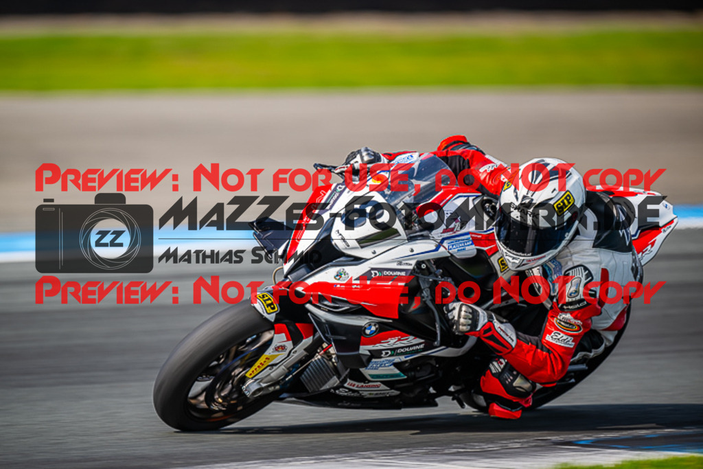MaZZes_Fotomatrix_20230818_6007705_7164 | PRO SUPERSTOCK