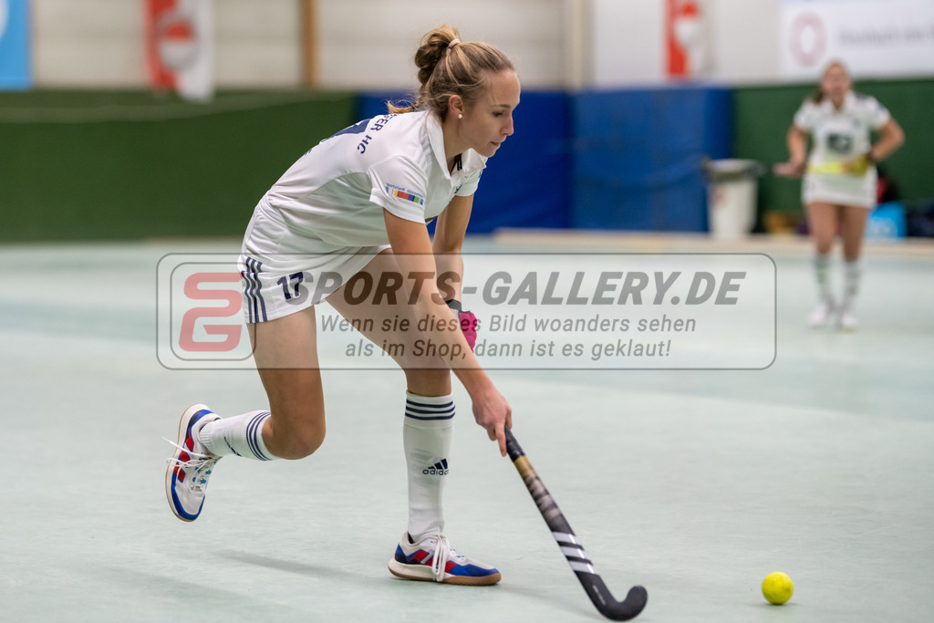 SFE_20230108_0045 | 1. Bundesliga Hockey Damen Rot-Weiss Köln - Düsseldorfer HC am 08.01.2023 in Köln (KTHC Stadion Rot-Weiss Köln Tennis and Hockey Club), Photo: Stephan Fehrmann 2022 (Sports-Gallery),Nolte Lisa ( Düsseldorfer HC #17 )
