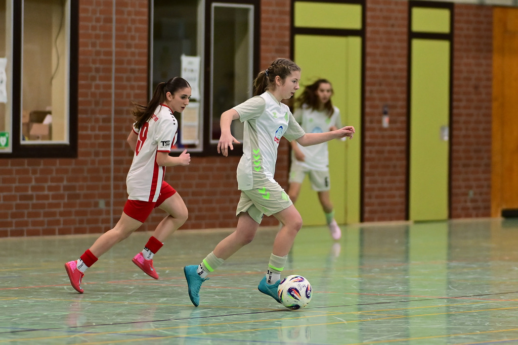 Fußball I Juniorinnen I Saison 2025-2026 I Hallenmasters U15+U17 | Der Sportfotograf. - Realisiert mit Pictrs.com