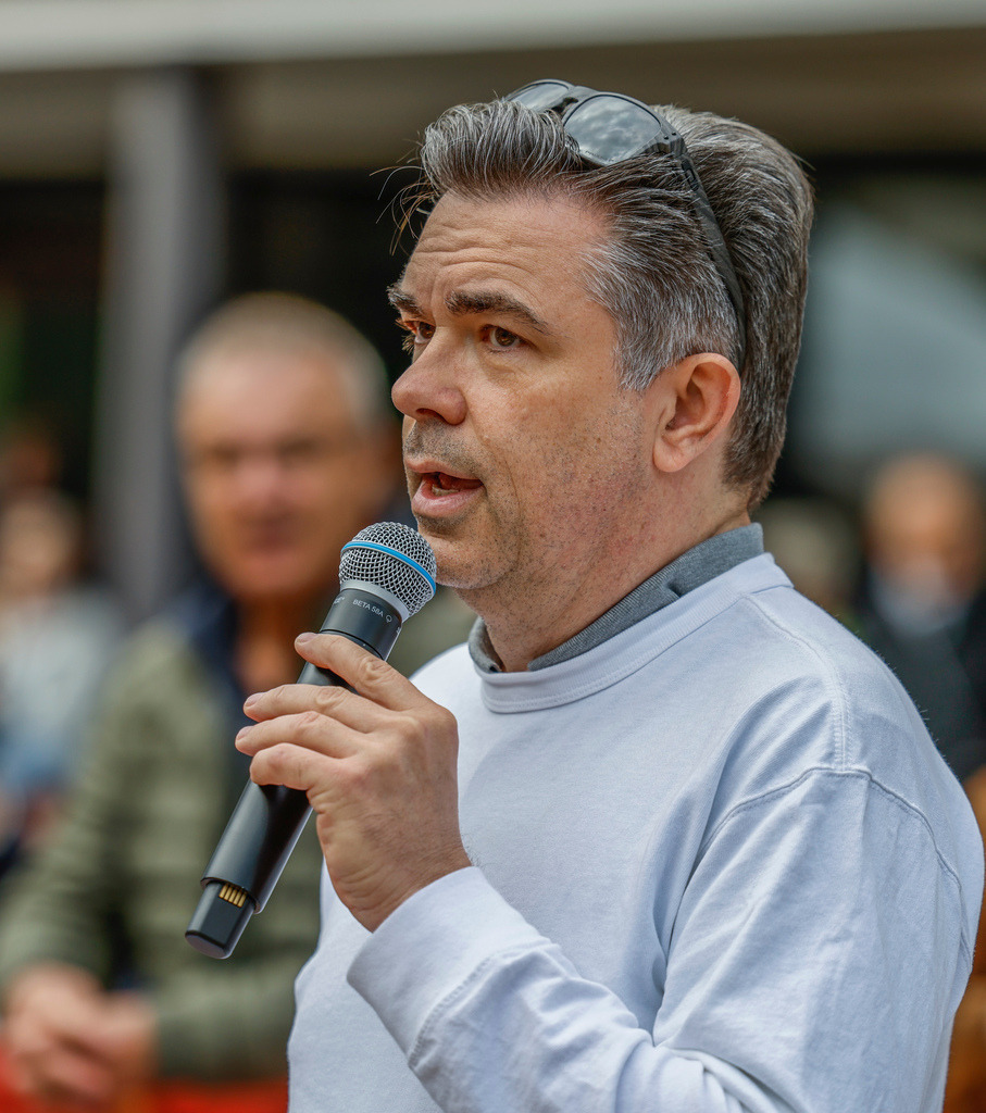 top-top.de 240913-043 | Foto, Video, Fotografie, Videografie, Fotobox, DJ, Discjockey, Musik, Musikbox, Veranstaltung, Photobooth, Amazon, Ebay, Buchtipp, Bestseller, Autor, Verlag, Buch, Wesel, Hamminkeln, NRW, Dinslaken, Rees, Drohne, Hochzeit, Party, Fotobox, Wesel, Fotograf