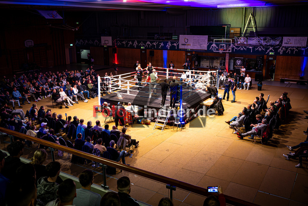 MFA Fight Night  20251108 | MFA Fight Night, , 20251108,,2025-11-08 in Penzberg (Wellenberghalle Penzberg), Copyright: WolfgangxLindner www.foto-lindner.de
