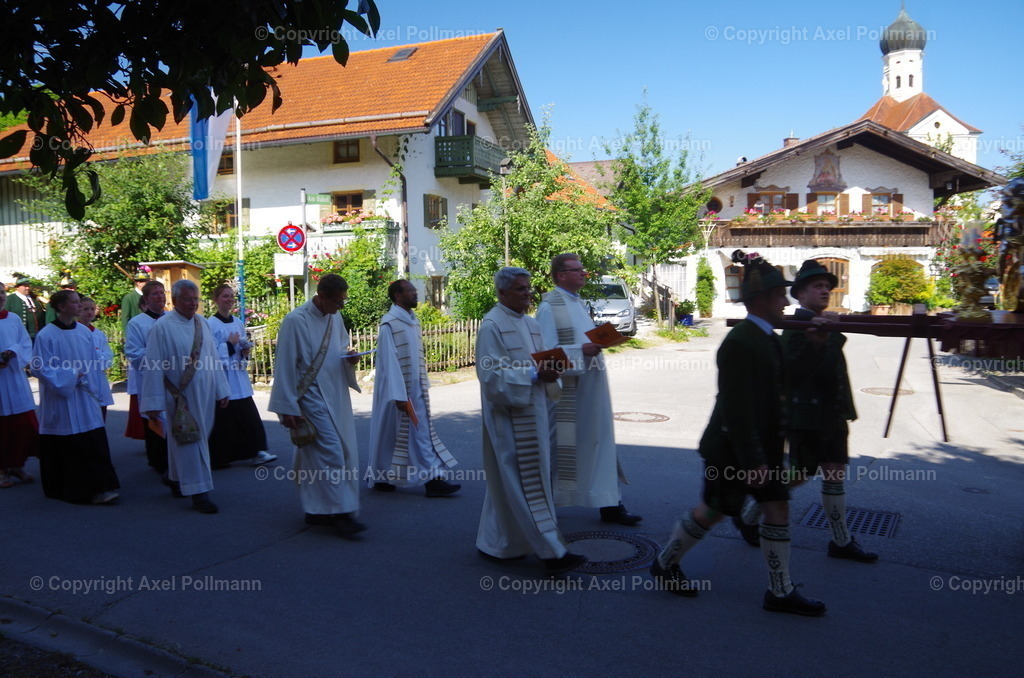 IMGP5282 | fotografiert von Axel PollmannLeonhardi Wallfahrt Benediktbeuern und Murnau, Fronleichnam, Fasching, Landschaft im Loisachtal und Benediktbeuern  - Realisiert mit Pictrs.com