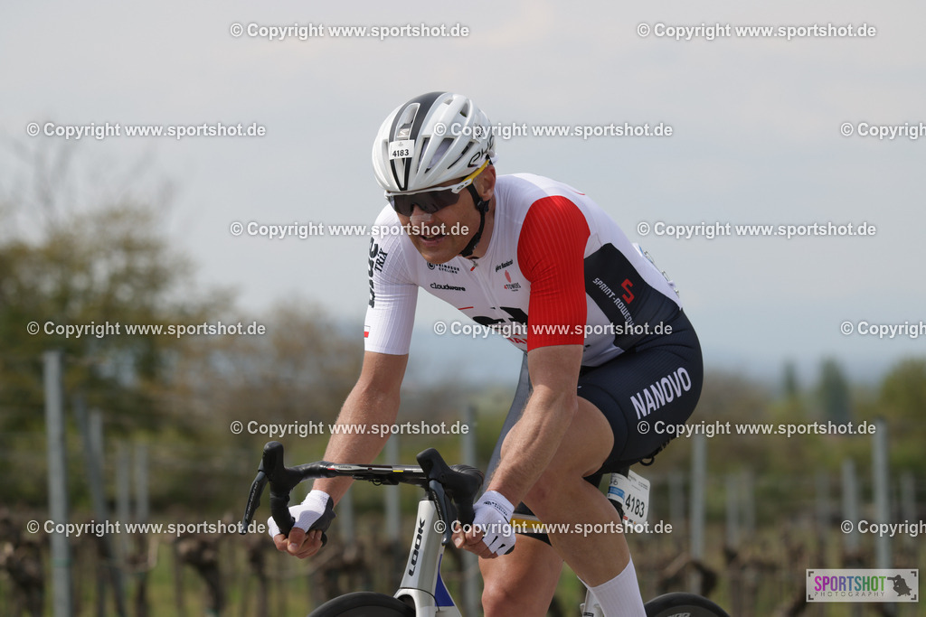 368A4586 | Neusiedlersee Radmarathon 2026@sportshot_your_pictrs #yourpictures#roadtowm2029 #nrm #neusiedlerseeradmarathon #neusiedlersee #neusiedlerseetourismus #burgenland #mörbisch #nrm26 #burgenlandtourismus #voglundco #poweredbyburgenlandtourismus #radsport #rad #marathon #ucigranfondo #visitburgenland #ucigranfondoworldseries