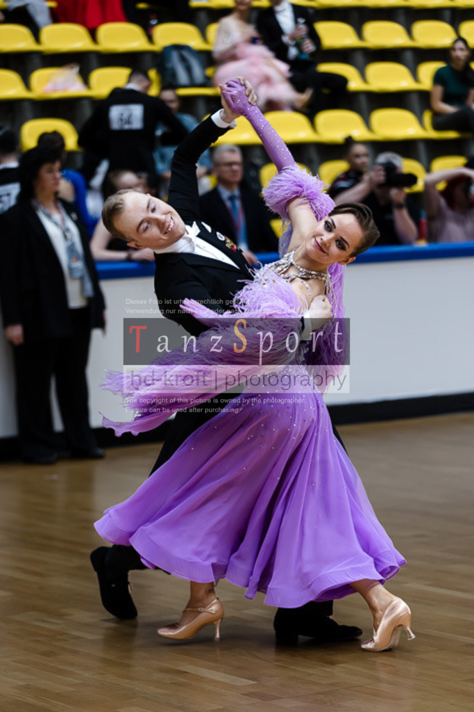 20250517_HessenTanzt_WDSF_IntOpen_Std_1530 | Tanzsportbilder, Standardtanz, Lateintanz, WDSF, DTV, LTVB, dancecomp, goc, hessen tanzt, blaues band der spree, walzer, tango, wiener walzer, slowfox, quickstepp, samba, rumba, cha-cha-cha, paso doble. jive, hd-kroft photography, turniertanzsport