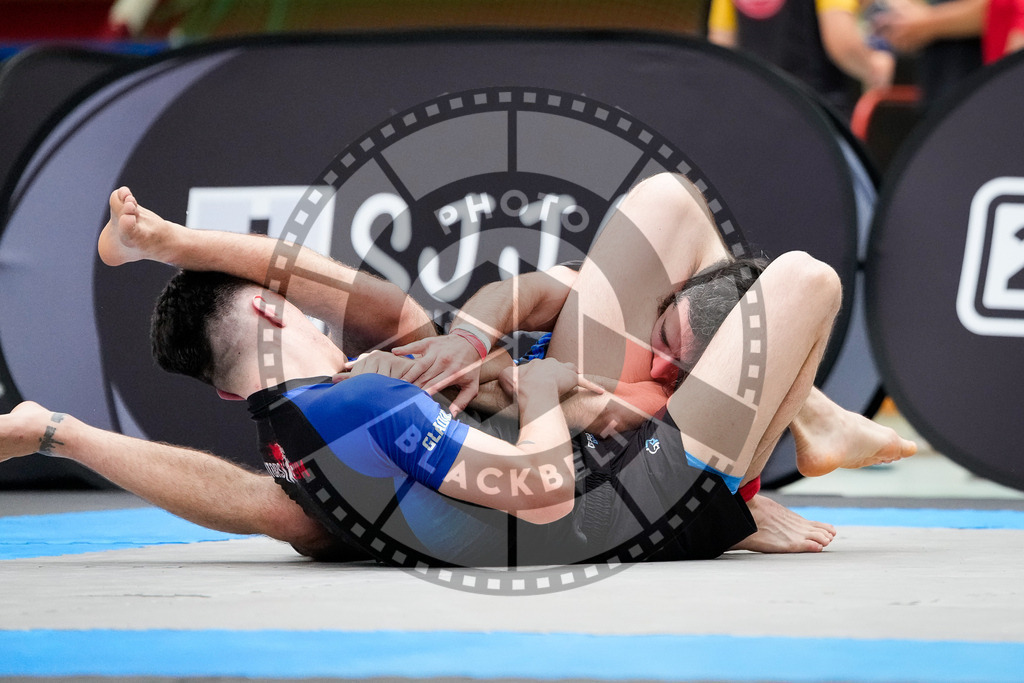 20250920PBB5540 | Athletes compete during the AJP Tour Hamburg International Jiu-Jitsu Championship, on September 20, 2025 in Hamburg, Germany. © Chiara Dazi / photoblackbelt
