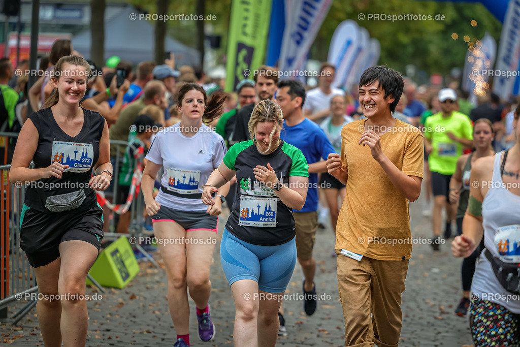 Altstadtlauf Koeln; Koeln, 19.08.22 | Impressionen vom Altstadtlauf Koeln am 19.08.22 in Koeln (Nordrhein-Westfalen). 