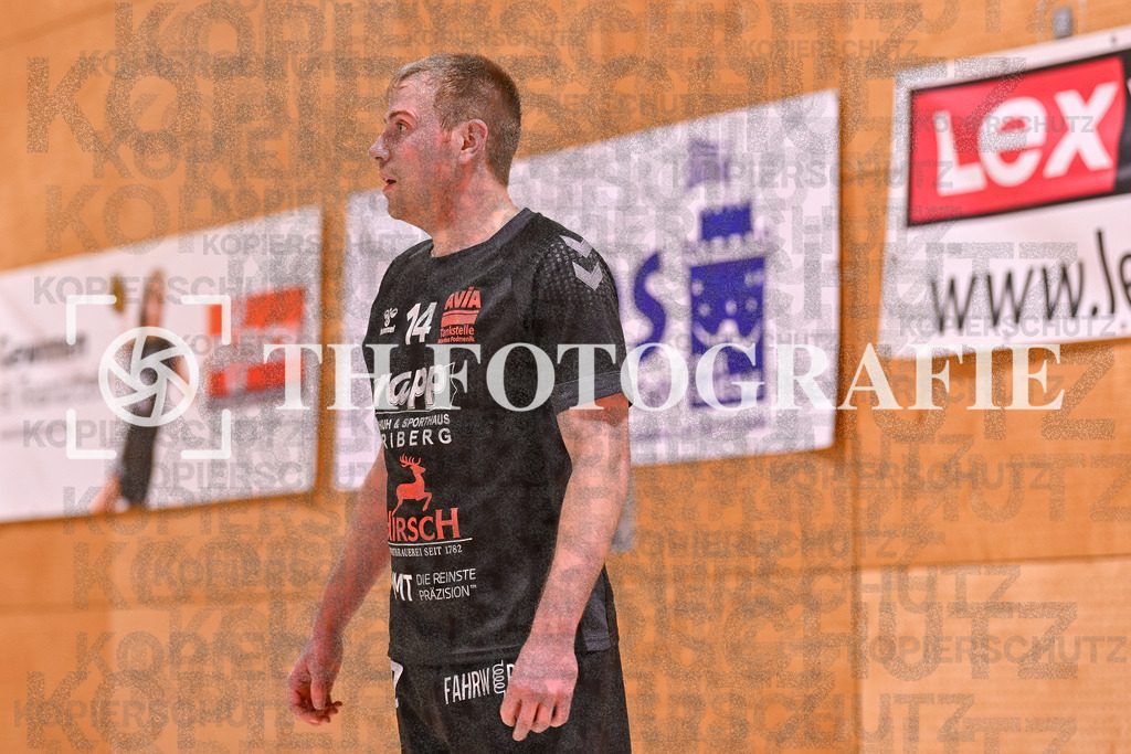 GER, SG Maulburg/Steinen - TV St. Georgen, Handball, Landesliga, 16. Spieltag, Saison 2023/2024, 17.02.2024 | Mario Mueller (TV St. Georgen/Schw., #14)

GER, SG Maulburg/Steinen - TV St. Georgen, Handball, Landesliga, 16. Spieltag, Saison 2023/2024, 17.02.2024

Foto: TH Fotografie/Thomas Hess
