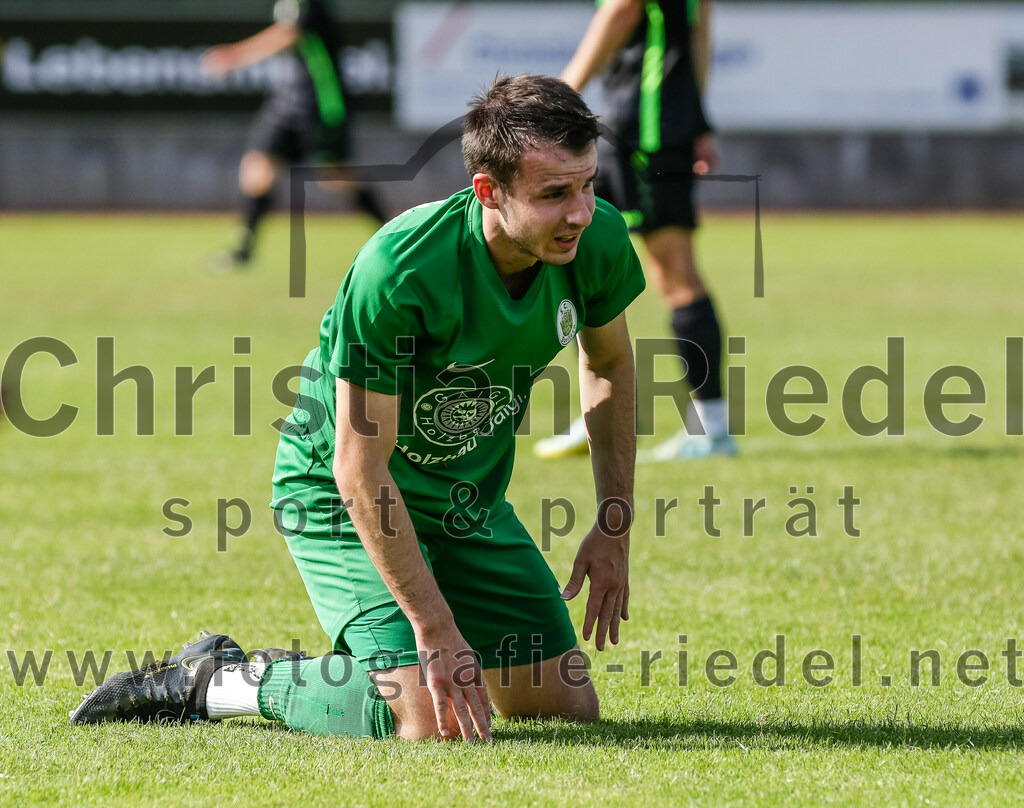 2023-07-09_040_FC_Forstern_gegen_SpVgg_Neuching | Forstern, Deutschland, 09.07.2023:
Fußball, Kreisklasse 2023 / 2024, Testspiel, FC Forstern gegen SpVgg Neuching, Endergebnis: 2:4

Tobias Keserü (FC Forstern, #6)

Foto: Christian Riedel / fotografie-riedel.net