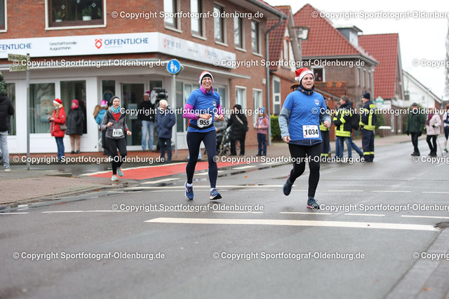 WMLA2111 | Bildershop "Sportfotograf-Oldenburg" mit Fotos von Sportevents in Oldenburg und Umzu. - Realisiert mit Pictrs.com