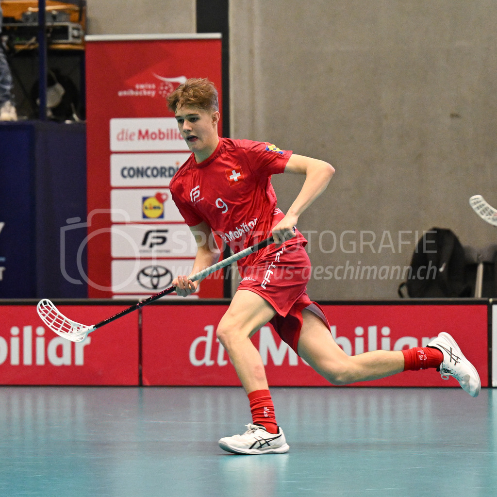 Switzerland B U19 vs Switzerland U19 - 4. February 2024 | Switzerland B U19 vs Switzerland U19
U19 Men International Matches in Switzerland
GoEasy Arena, Siggenthal Station
Switzerland forward #9 Loris Murer.
Credit: Markus Aeschimann | <a href="https://www.markus-aeschimann.ch">Sportfotografie Markus Aeschimann</a> | <a href="https://www.instagram.com/sportfotografie.aeschimann">@sportfotografie.aeschimann</a> - Realisiert mit Pictrs.com