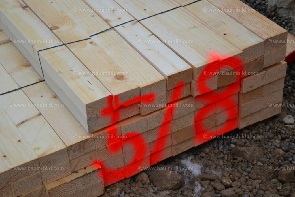 bib-lg09-holzbau-0174 | Nach LV-Leistungsgruppen sortierte Detailfotos über den Bau eines Hauses. Alle Hausbau-Bilder direkt vom Urheber und Autor der Website Haus-Selber-Bauen.com