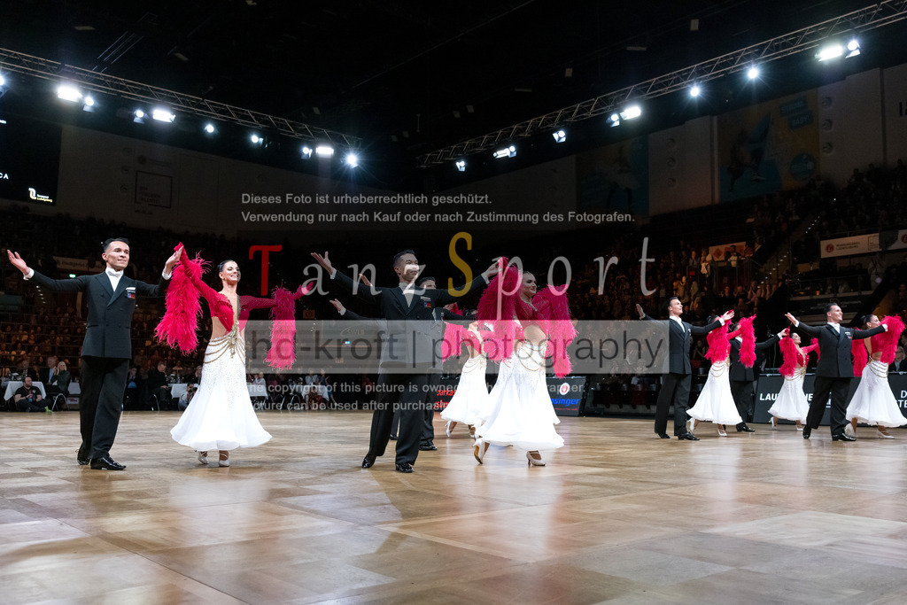 20241109_DM-Formationen_5339 | Tanzsportbilder, Standardtanz, Lateintanz, WDSF, DTV, LTVB, dancecomp, goc, hessen tanzt, blaues band der spree, walzer, tango, wiener walzer, slowfox, quickstepp, samba, rumba, cha-cha-cha, paso doble. jive, hd-kroft photography, turniertanzsport