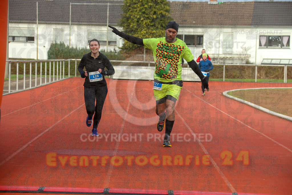 230129_1127_EX1_4949 | Sportfotografie im Rhein-Sieg Kreis, Köln, Bonn, NRW, Rheinland Pfalz, Hessen, etc. Unser Tätigkeitsfeld umfasst den Laufsport vom Volkslauf über den Marathon, Duathlon, Triathon bis zum Ultralauf wie Kölnpfad Ultra oder Schindertrail.