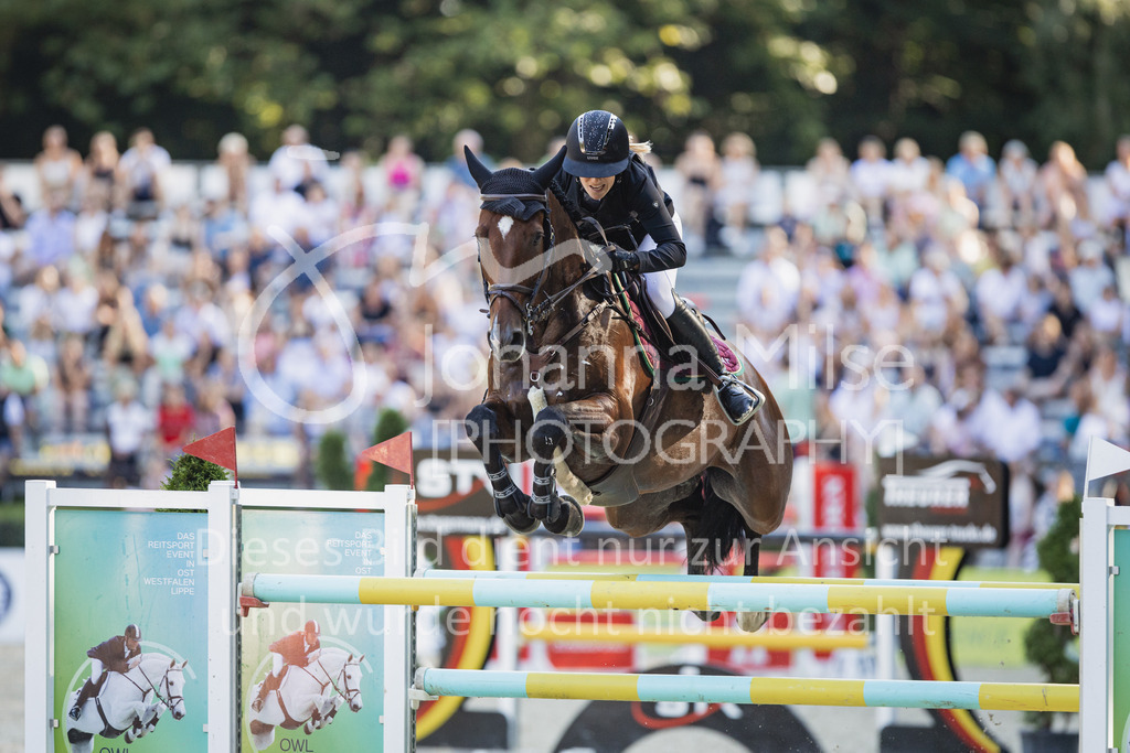 230909_OWLCh_Championat-501 | Deine schönsten Turniermomente als professionelle Fotos! Entdecke hochwertige Pferdesport-Fotografie im Online-Shop. Jetzt Fotos finden & bestellen!