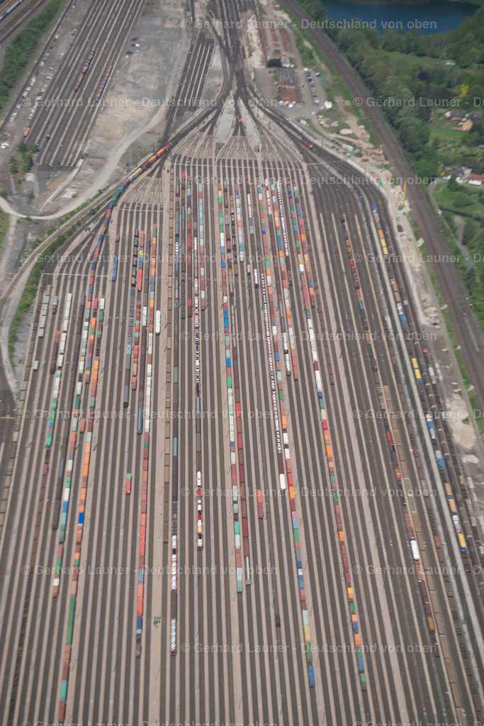 3802470 | Online-Shop für Luftbilder aus Deutschland. Seit über 45 Jahren baut Gerhard Launer das Luftbildarchiv mit unterschiedlichsten Themen stetig weiter aus.