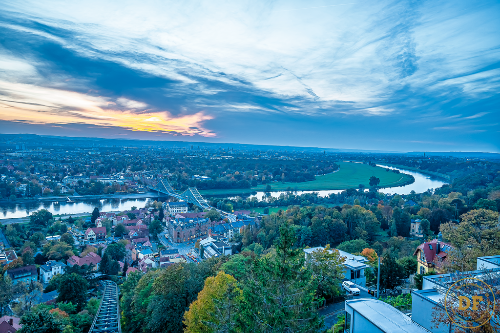 3474-1.1-no-Signum | Geschenke, Wandbilder und Accessoires mit Motiven aus Dresden und anderen schönen Orten zur Verschönerung Deines zu Hauses und zum verschenken gewünscht? Wähle Deine Lieblingsbild auf dem Produkt Deiner Wahl. 
