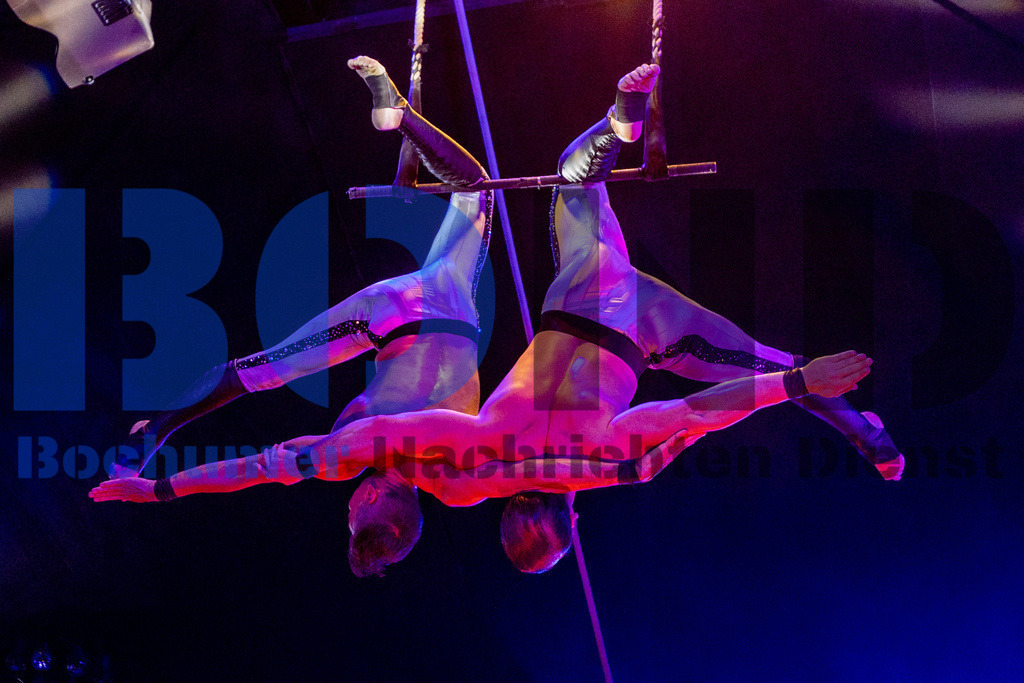 SES_VARECE20250907-44 | bond - Realisiert mit Pictrs.com