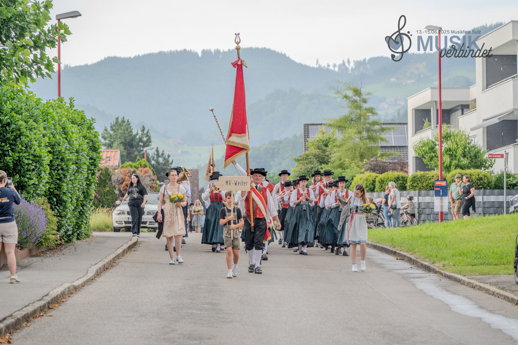 DSC_4248 | "Fussifoto.com – Ihr Ansprechpartner für hochwertige Fotografie! Entdecken Sie kreative Bilder und professionelle Dienstleistungen. Kontaktieren Sie uns für Ihre Projekte!"