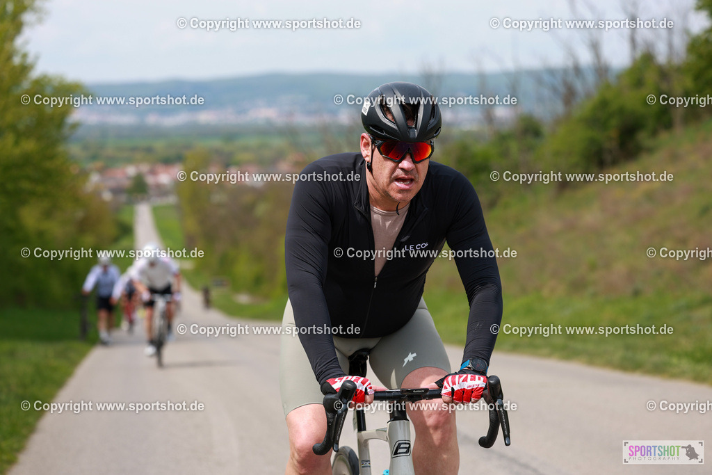 950_AR6_0903 | Neusiedlersee Radmarathon 2026@sportshot_your_pictrs #yourpictures#roadtowm2029 #nrm #neusiedlerseeradmarathon #neusiedlersee #neusiedlerseetourismus #burgenland #mörbisch #nrm26 #burgenlandtourismus #voglundco #poweredbyburgenlandtourismus #radsport #rad #marathon #ucigranfondo #visitburgenland #ucigranfondoworldseries