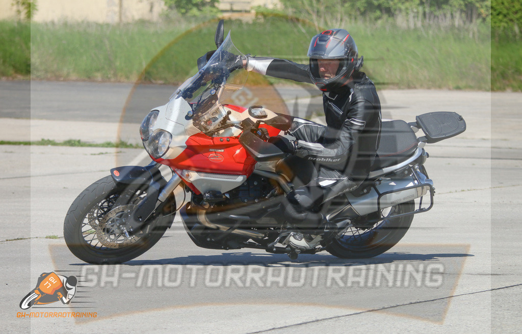 IMG_9885 | gh-motorradtraining-foto.de - Realisiert mit Pictrs.com