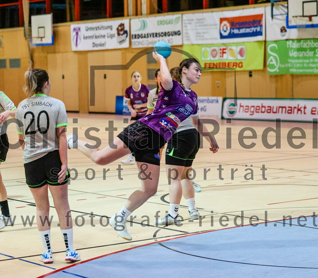 2023-11-11_069_SpVgg_Altenerding_gegen_TSV_Simbach_II | Erding, Deutschland, 11.11.2023:
Handball, Bezirksliga Frauen Altbayern 2023 / 2024, 5. Spieltag, SpVgg Altenerding II gegen TSV Simbach II, Endergebnis: 31:28

Selina Katzhuber (TSV Simbach, #20)

Foto: Christian Riedel / fotografie-riedel.net