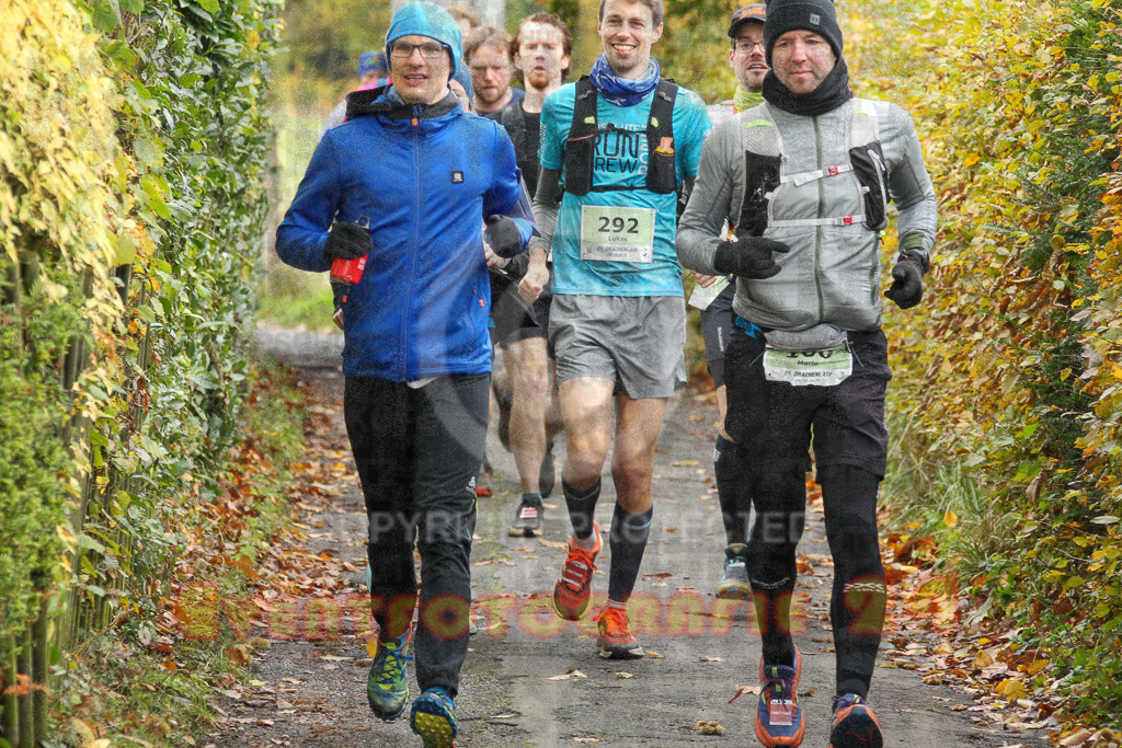 251026_1005_EV4_4036 | Sportfotografie im Rhein-Sieg Kreis, Köln, Bonn, NRW, Rheinland Pfalz, Hessen, etc. Unser Tätigkeitsfeld umfasst den Laufsport vom Volkslauf über den Marathon, Duathlon, Triathon bis zum Ultralauf wie Kölnpfad Ultra oder Schindertrail.