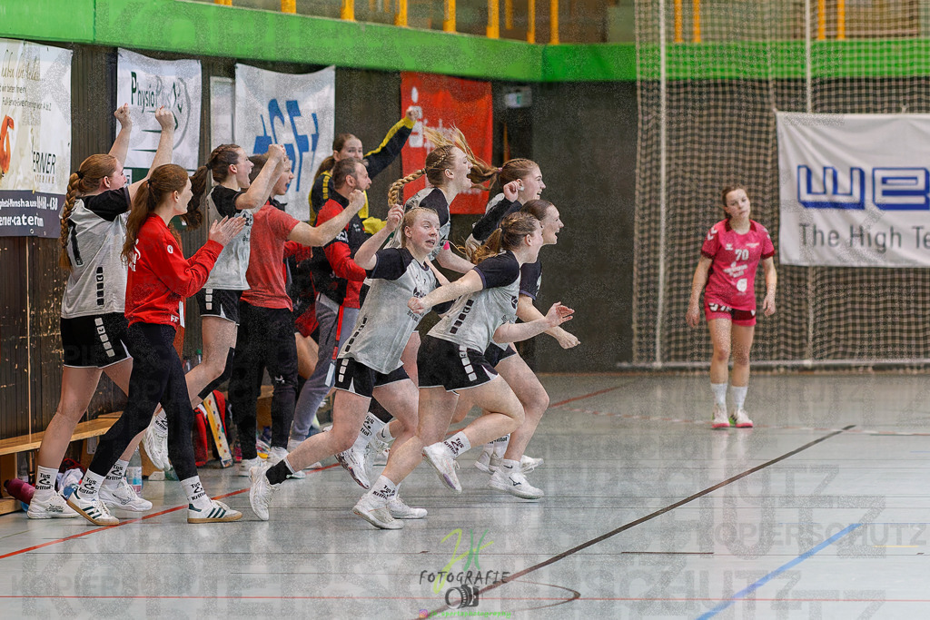 Hessenmeisterschaft wJC - Spiel um Platz 3; TuS Kriftel - SG Schenklengsfeld | Hessenmeisterschaft wJC - Spiel um Platz 3; TuS Kriftel - SG Schenklengsfeld am 22.03.2025 in Biedenkopf (Sporthalle Lahntalschule)Photo © 2025 - Jörg Heinrich - Realisiert mit Pictrs.com