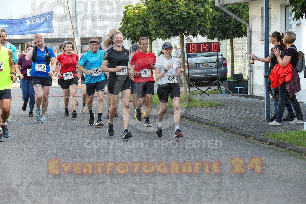 250801_1814_EX1_6518 | Sportfotografie im Rhein-Sieg Kreis, Köln, Bonn, NRW, Rheinland Pfalz, Hessen, etc. Unser Tätigkeitsfeld umfasst den Laufsport vom Volkslauf über den Marathon, Duathlon, Triathon bis zum Ultralauf wie Kölnpfad Ultra oder Schindertrail.