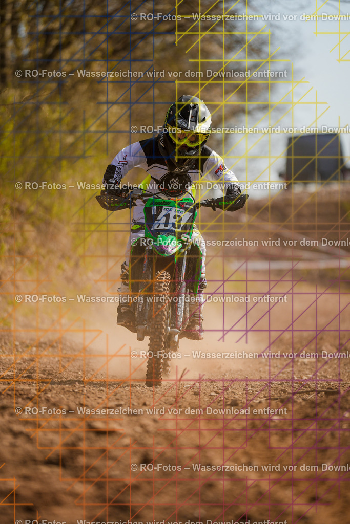1 2 Lauf Mernes-360 | Sportfotografie von RO-Fotos: Motorsport, Motocross, Enduro, Laufveranstaltungen und Triathlon. Professionelle Fotos von Sportlern und Events. - Realisiert mit Pictrs.com