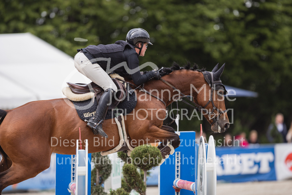 230520_MayDays_Zeit-S-219 | Deine schönsten Turniermomente als professionelle Fotos! Entdecke hochwertige Pferdesport-Fotografie im Online-Shop. Jetzt Fotos finden & bestellen!