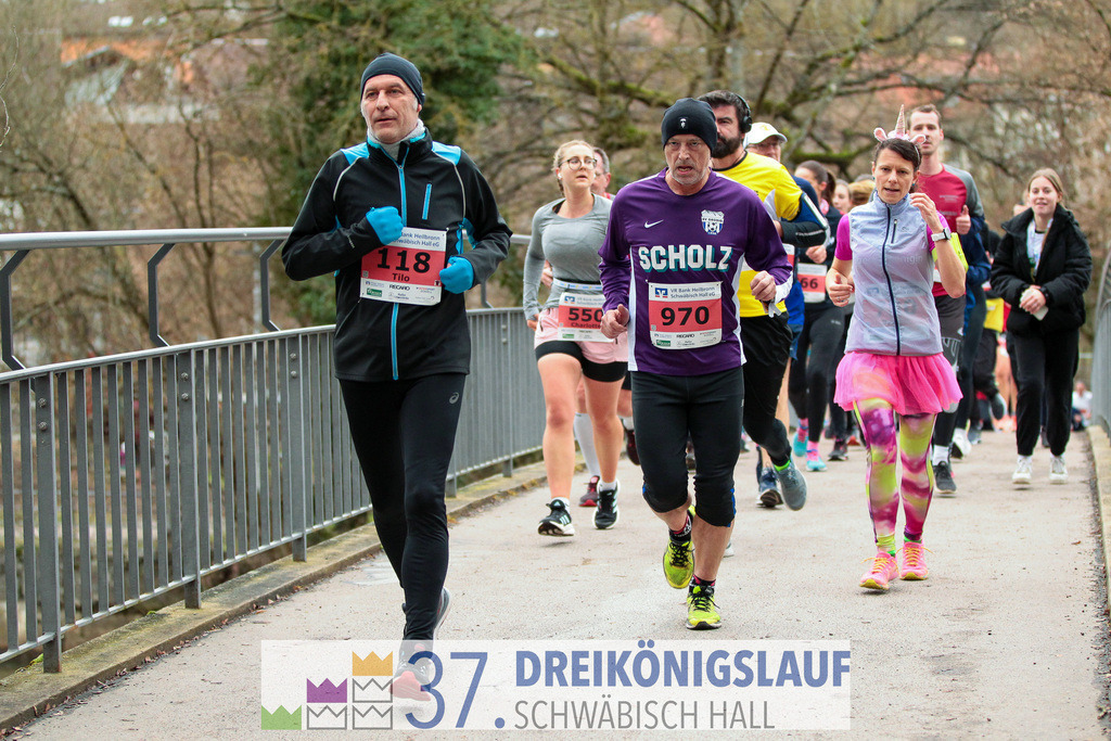 VR Bank Hauptlauf 10000m | 3 Koenigslauf 2023 - Realisiert mit Pictrs.com