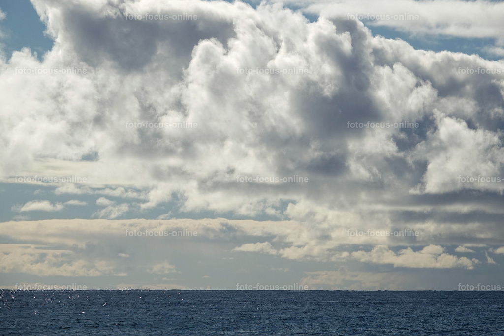 Beach | Beach, waves and clouds Atlantic