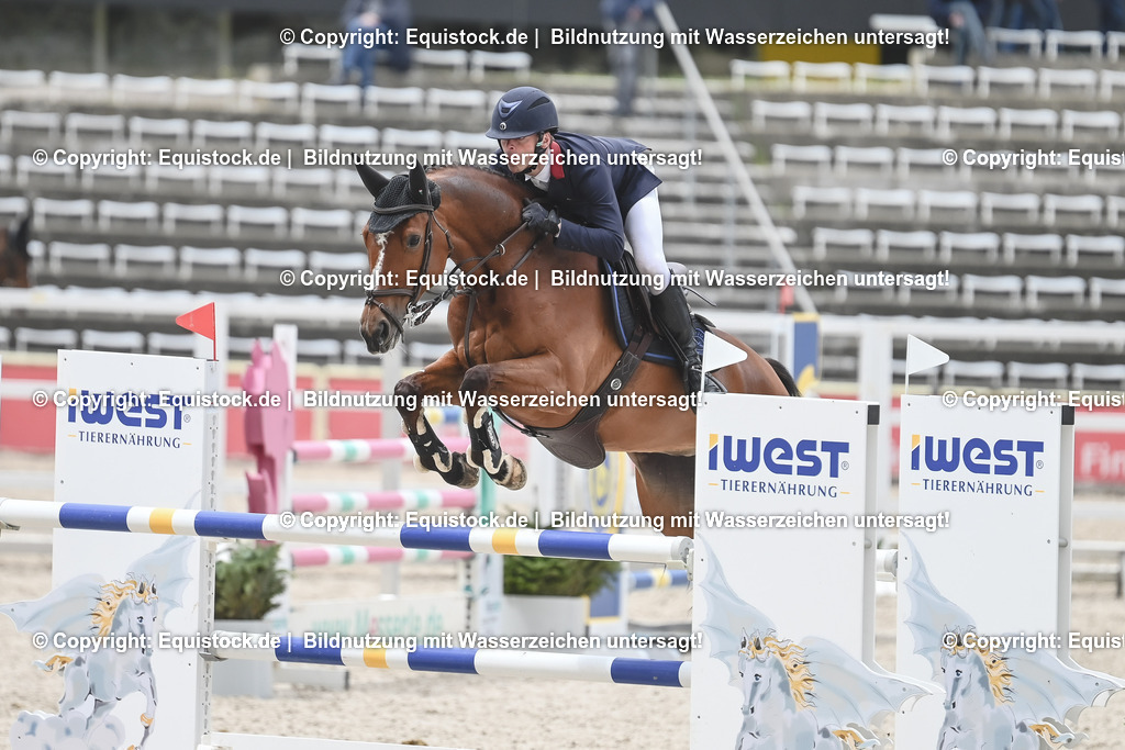20230514_CCI4_Springen_0307 | equistock