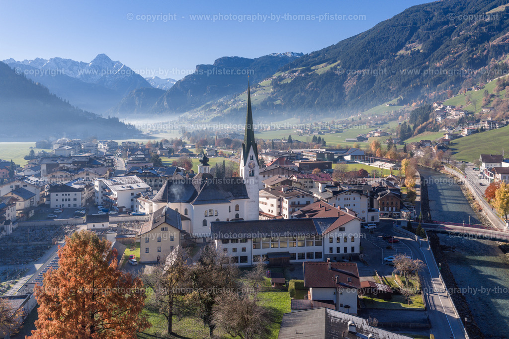  Zell am Zillertal Blick taleinwärts copyright  Thomas Pfister-1 | PHOTOGRAPHY BY THOMAS PFISTER