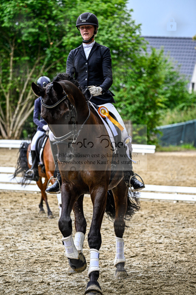 Bissendorfer Reitertage | Entdecke hochwertige Reitturnierfotos von Foto Oger. Professionell, emotional und authentisch – jetzt Lieblingsmomente im Shop bestellen. - Realisiert mit Pictrs.com
