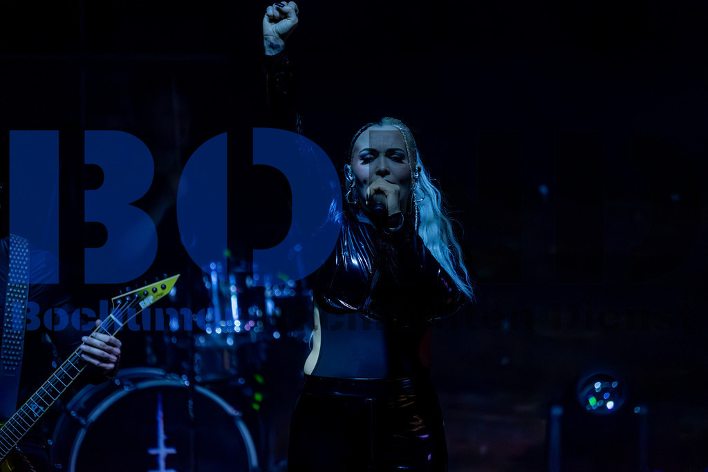 SES_ENEINS20250227-42 | bond - Realisiert mit Pictrs.com