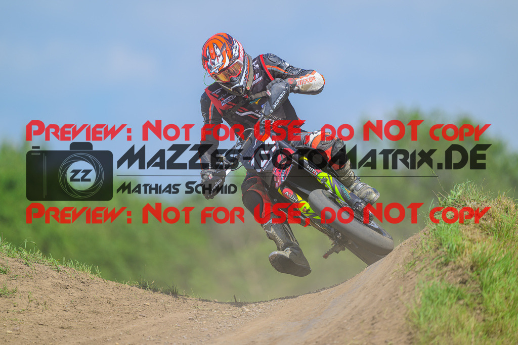 MaZZes_FotoMatrix_240622_6007705_0730 | S3