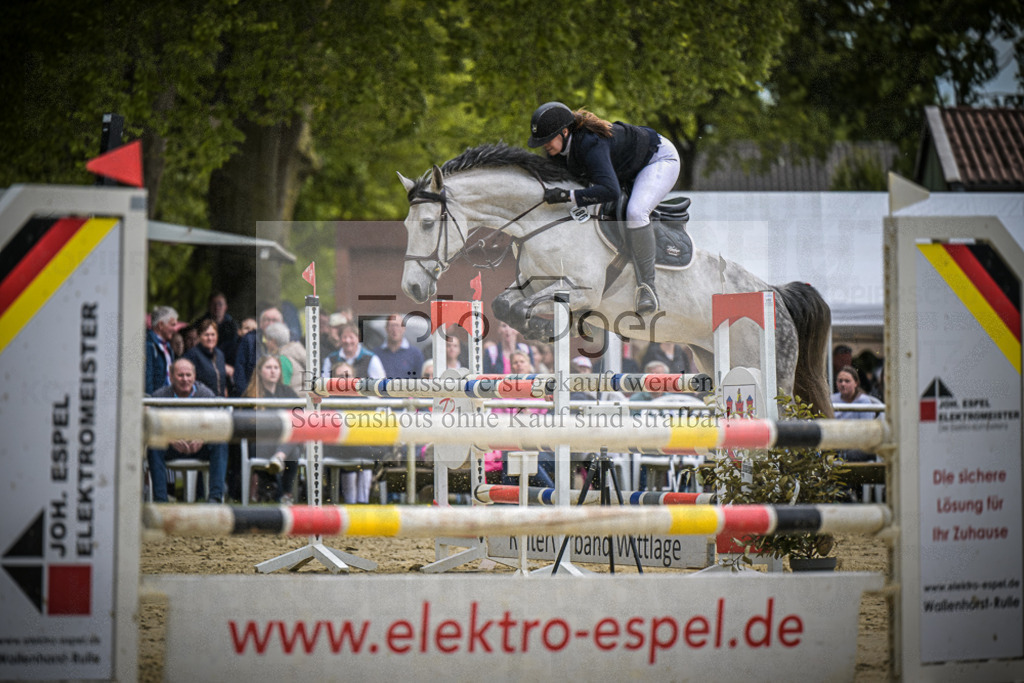 DOS_2295 | Entdecke hochwertige Reitturnierfotos von Foto Oger. Professionell, emotional und authentisch – jetzt Lieblingsmomente im Shop bestellen.Deutschlandweite Turnierfotografie. - Realisiert mit Pictrs.com