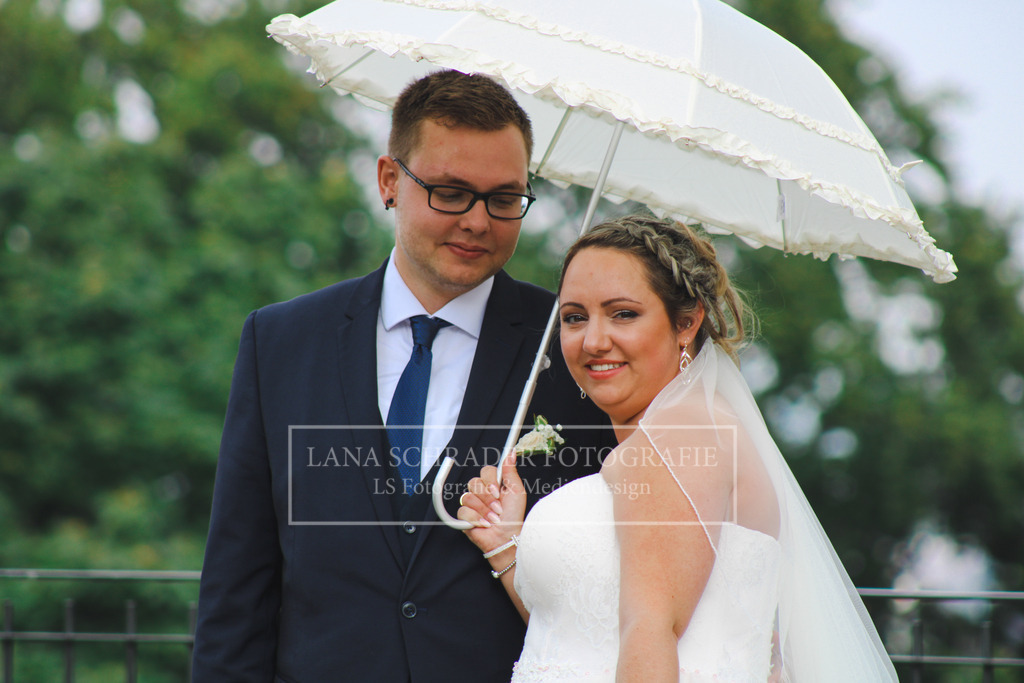Hochzeit Danica _ Jan 26.08.22-14 | lanaschraderfotografie - Realisiert mit Pictrs.com