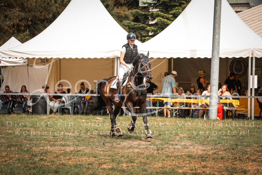 10.SaSpWB00079 | Leoni Ertmer Photography - Realisiert mit Pictrs.com