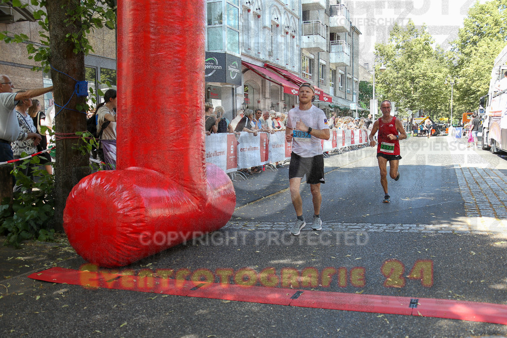 250621_1202_EX1_4698 | Sportfotografie im Rhein-Sieg Kreis, Köln, Bonn, NRW, Rheinland Pfalz, Hessen, etc. Unser Tätigkeitsfeld umfasst den Laufsport vom Volkslauf über den Marathon, Duathlon, Triathon bis zum Ultralauf wie Kölnpfad Ultra oder Schindertrail.