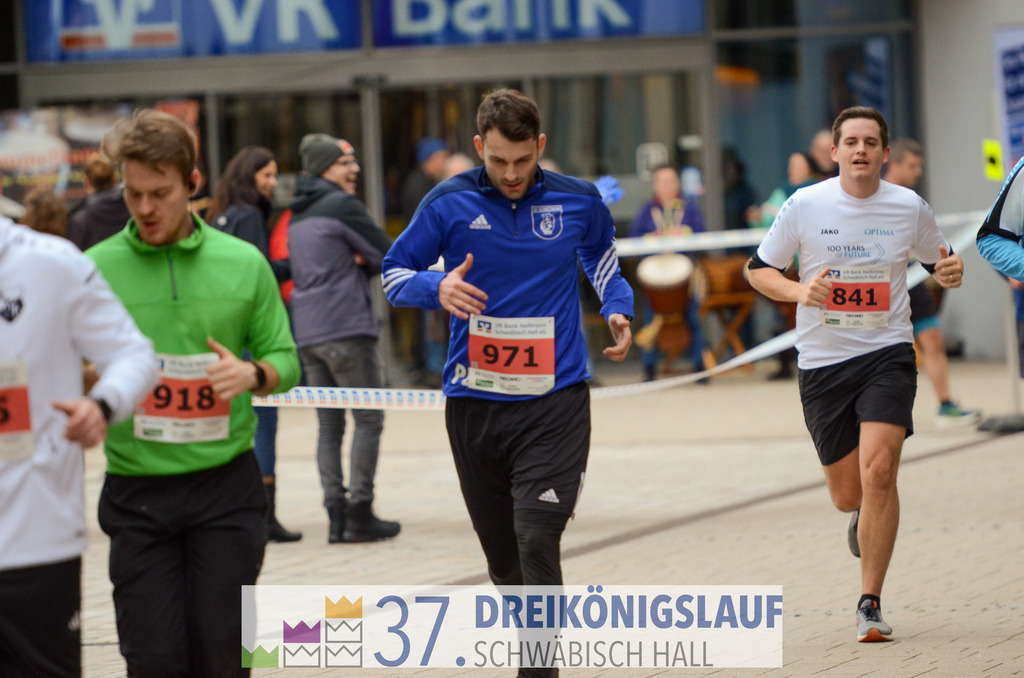 VR Bank Hauptlauf 10000m | 3 Koenigslauf 2023 - Realisiert mit Pictrs.com