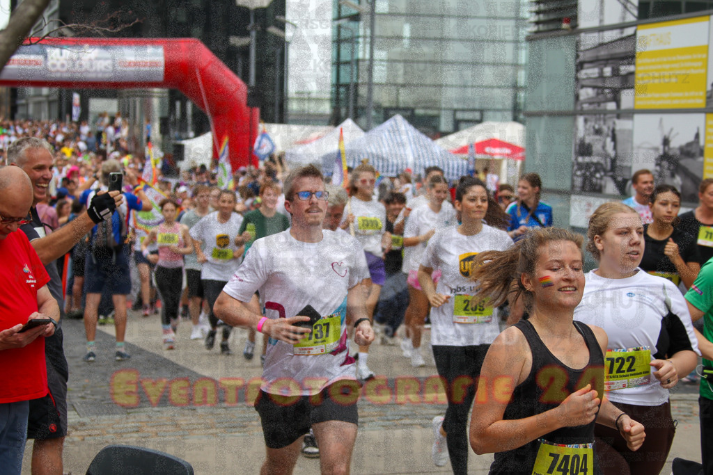 250920_1300_EV4_5002 | Sportfotografie im Rhein-Sieg Kreis, Köln, Bonn, NRW, Rheinland Pfalz, Hessen, etc. Unser Tätigkeitsfeld umfasst den Laufsport vom Volkslauf über den Marathon, Duathlon, Triathon bis zum Ultralauf wie Kölnpfad Ultra oder Schindertrail.