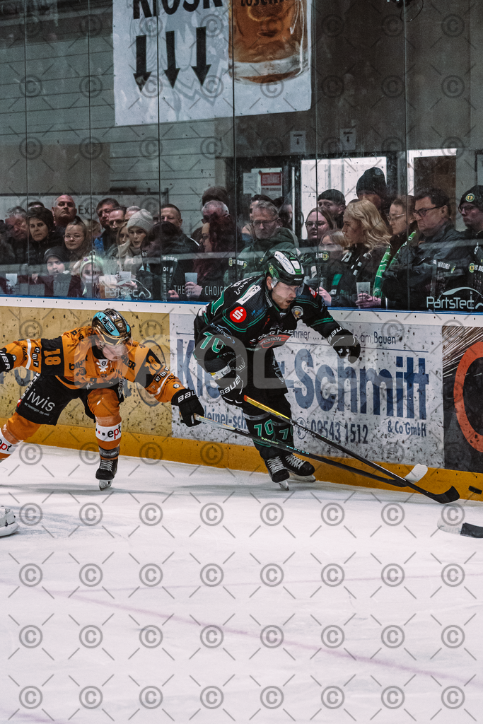 Alligators_vs_Fuessen_06_03_2026_PP-10 | Höchstadt Alligators Fotogalerie: Eishockey-Action aus Franken. Professionelle Spielfotos, Portraits & Stadionbilder zum Download. Jetzt entdecken! - Realisiert mit Pictrs.com