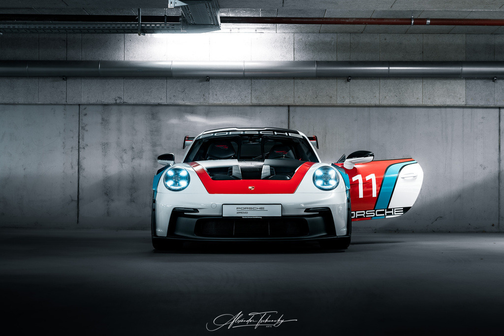 911 GT3 RS | Entdecken Sie die faszinierende Welt von Alexander Tschuncky Arts: Kreative Fotografie, atemberaubende Automobilkunst und hochwertiger Bilderdruck. Lassen Sie sich inspirieren! - Realisiert mit Pictrs.com
