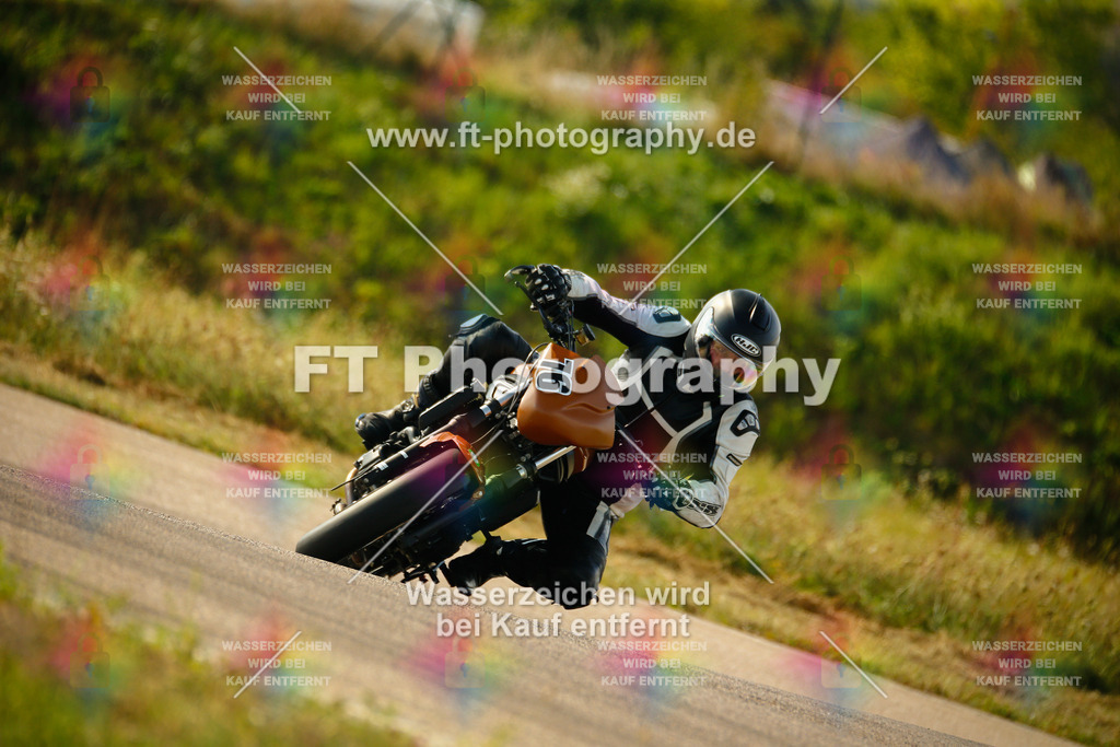 _MOT6092 | Hier findet Ihr Bilder von Touristenfahrten auf der Nürburgring Nordschleife oder von anderen Veranstaltungen die ich besucht habe. Viel Spass beim Durch Schauen 