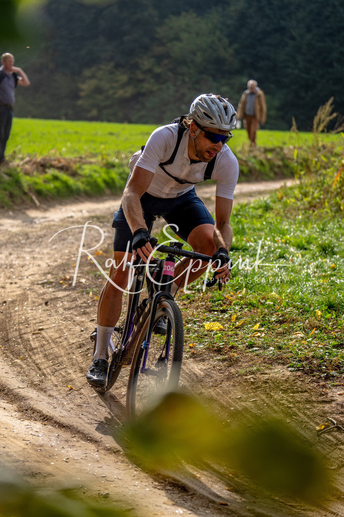 Ralf Eppink Photography 20251012_DSC05276 | Sportfotografie, Eventfotografie, Porträtfotografie, Radsport Fotograf, Triathlon Fotograf, Düsseldorf Fotograf, Köln Fotograf, Actionfotografie, Teamfotografie, Peoplefotografie, Business Portraits, Veranstaltungsfotografie, Reportagefotografie - Realisiert mit Pictrs.com