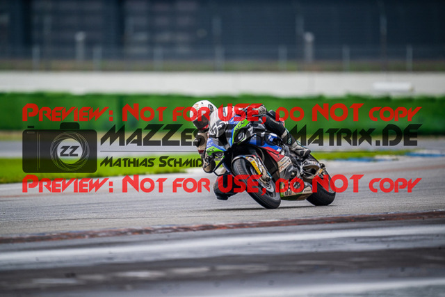 MaZZes_FotoMatrix_220925_6114 | IDM1000